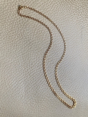 Vintage Graduated double link chain necklace in solid 18k Gold! 16.5 inch length