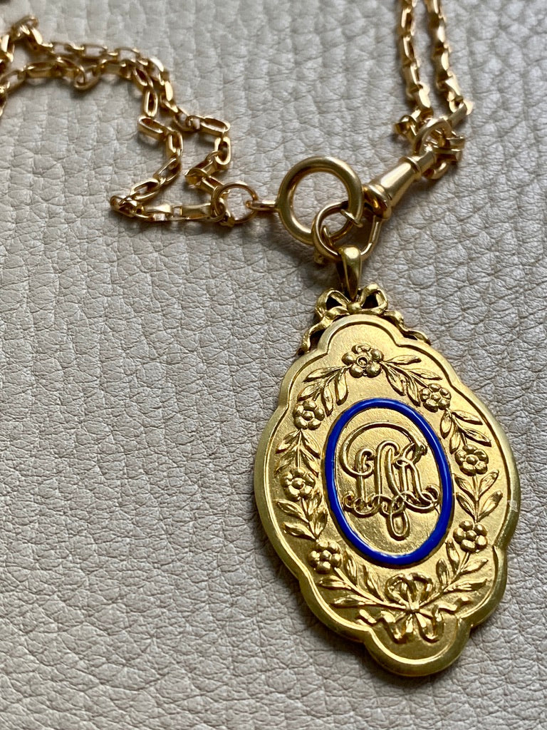 Phenomenal! 1928 Detailed Weighty 18k gold medallion pendant with blue enamel - by WA Bolin