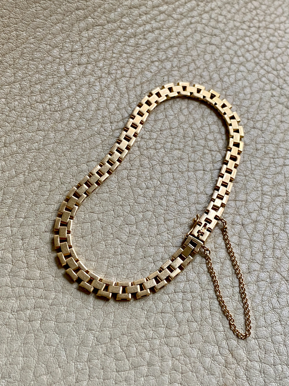 1949 Slinky 18k Gold Brick Link Bracelet - 7.5 inch length