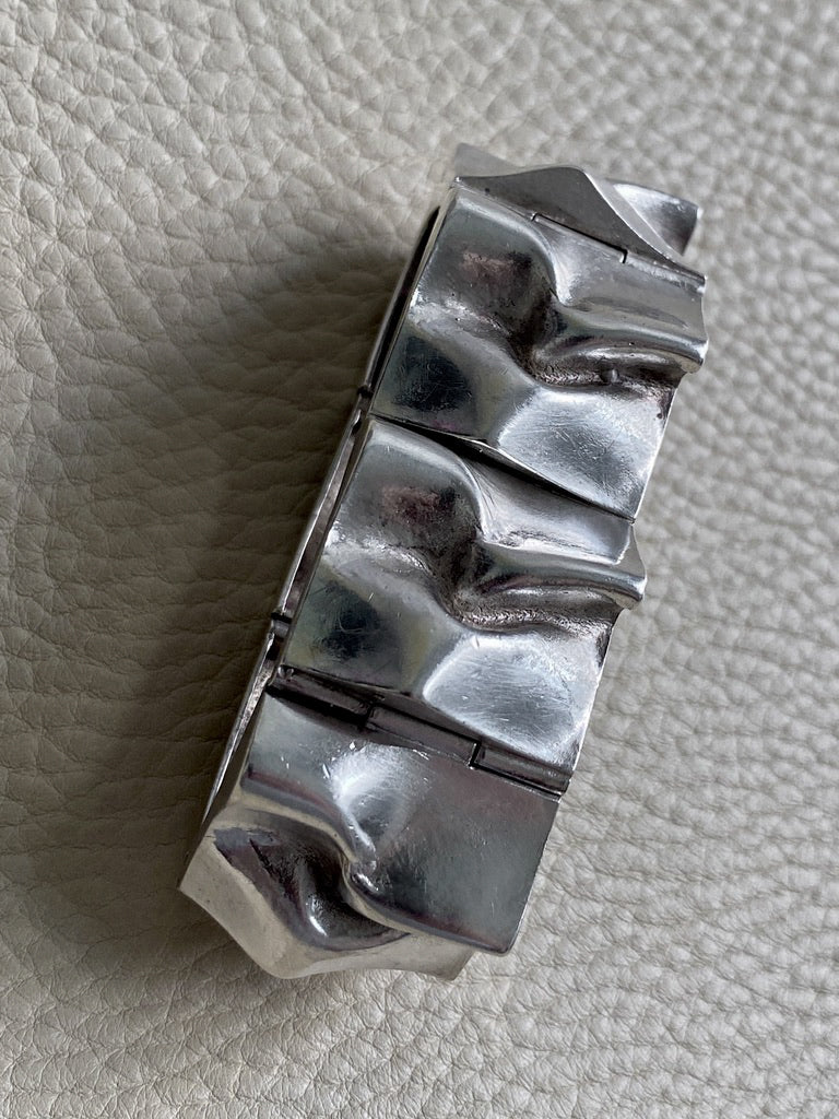 Brutalist Wide Organic Link Bracelet in Sterling Silver by Matti Hyvärinen for Sirokoru Oy - 7 inch length