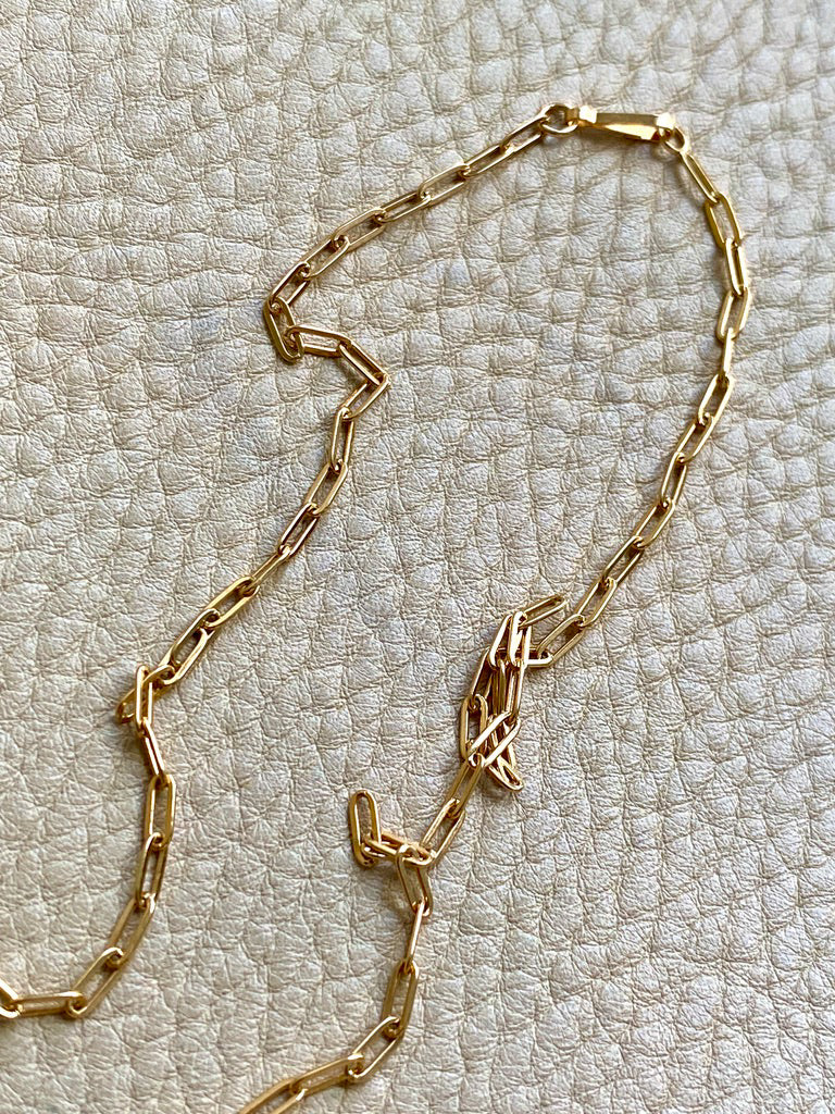 Skinny vintage paper clip chain in 18k gold - 15.6 inch length