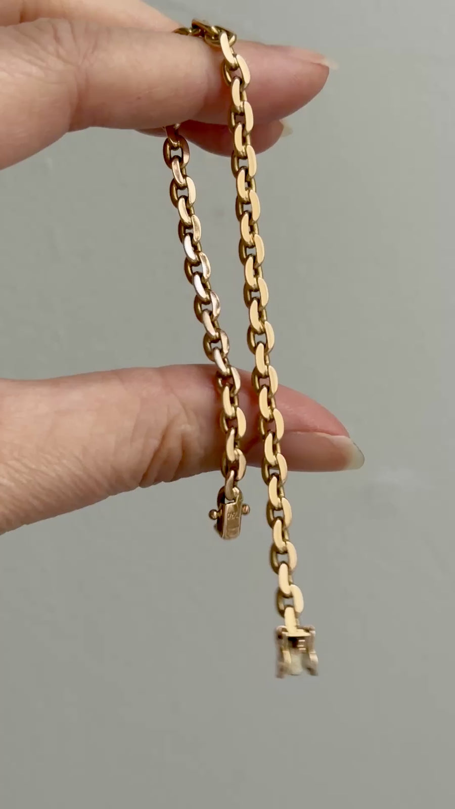 Italian Midcentury Vintage 18k gold biker link bracelet 4mm width - 7.4 inch length