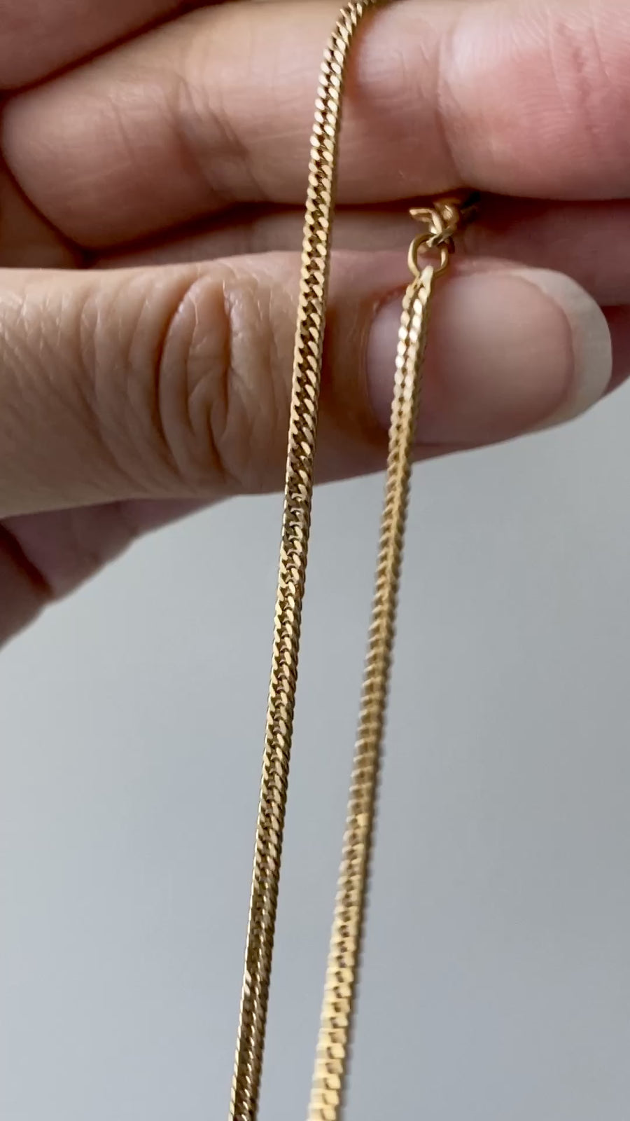 VERY FINE! Late 1970s era Balestra 18k gold special tight curb chain necklace - 20 inch length